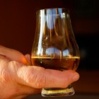 Hoe kan ik beleggen in whisky of whiskey?